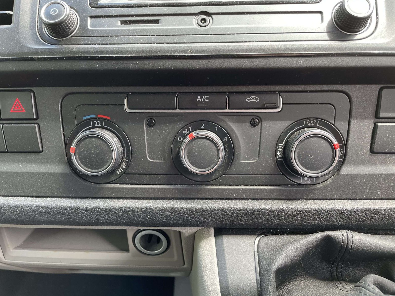 breaking van - Image 8